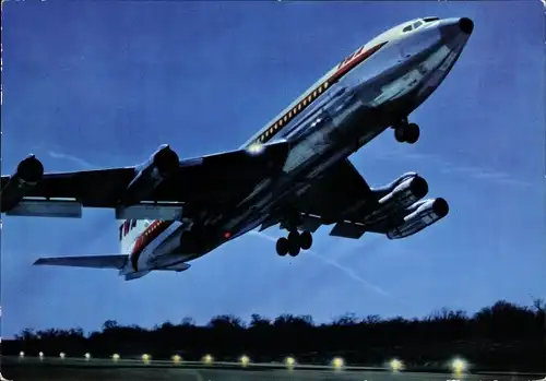 Ak US Amerikanisches Passagierflugzeug, Boeing 797 B, TWA