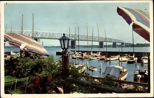 Ak Middelfart Dänemark, Brücke und Hafen von der Terrassee aus gesehen