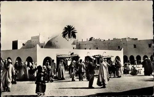Ak Ougarla Ougala Sa Marokko, Le Marche du Vendredi, Maghreb