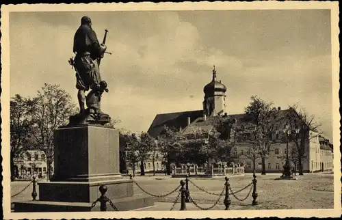 Ak Marienberg im Erzgebirge Sachsen, Markt, Denkmal