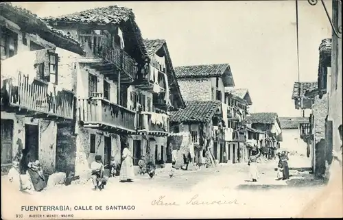 Ak Fuenterrabia Baskenland, Calle de Santiago, Häuser, Anwohner