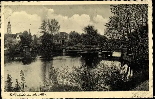 Ak Celle in Niedersachsen, Partie an der Aller, Brücke