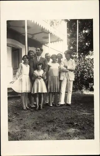 Foto Ak Martinique, Familienbild, Kinder, Ehepaar