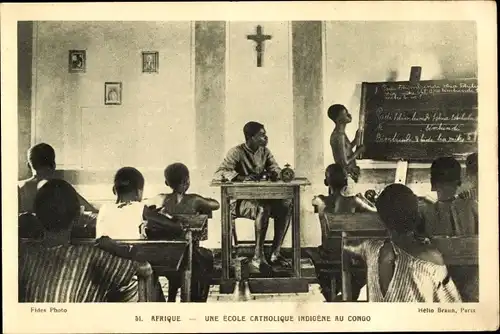 Ak Französisch Kongo, Une Ecole Catholique Indigene