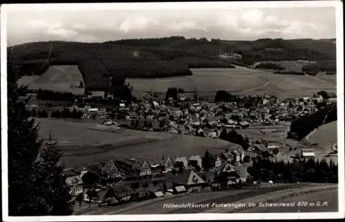 Ak Furtwangen im Schwarzwald, Panorama vom Ort