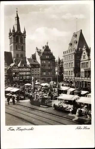 Ak Trier an der Mosel, Hauptmarkt, Stände, Gleise