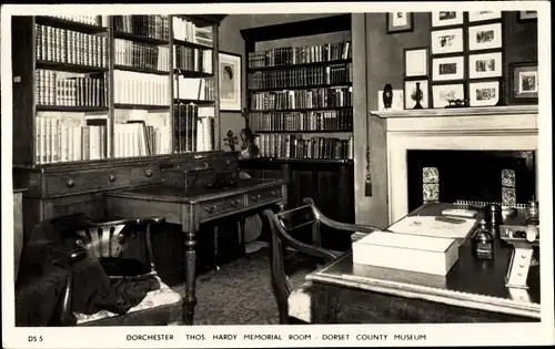 Ak Dorchester Dorset England, Dorset County Museum, Thomas Hardy Memorial Room