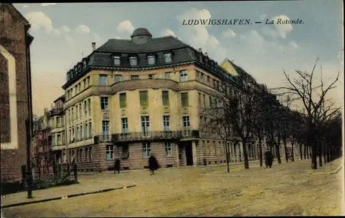 Ak Ludwigshafen am Rhein, La Rotonde, Straßenpartie, Häuser