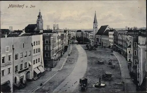 Ak Mühldorf am Inn Oberbayern, Straßenpartie, Kirche