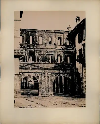 Foto um 1880, Verona Veneto, Porto Borsari