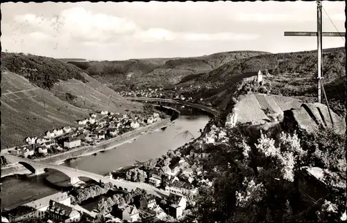 Ak Cochem an der Mosel, Blick auf die Stadt mit Pinnerkreuz