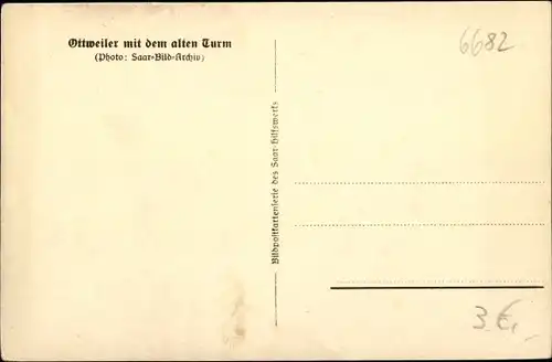 Ak Ottweiler im Kreis Neunkirchen Saarland, Häuser mit altem Turm