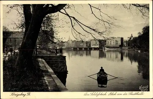 Ak Kaliningrad Königsberg Ostpreußen, Schlossteich, Blick von der Stadthalle