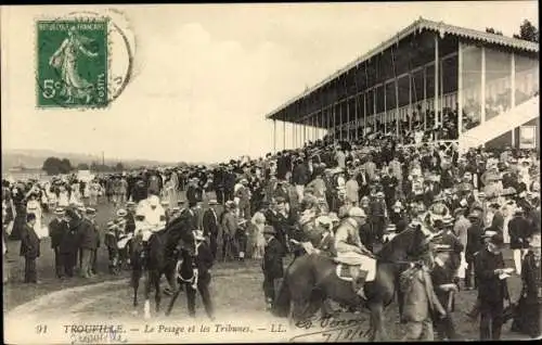 Ak Trouville Deauville Calvados, Le Pesage et les Tribunes, Pferderennbahn