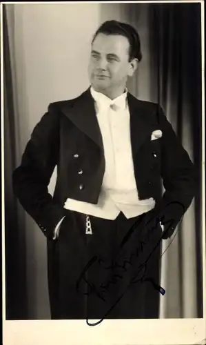 Foto Kammersänger Fred Simoni Scheichl, Operetten Tenor, Portrait, Autogramm
