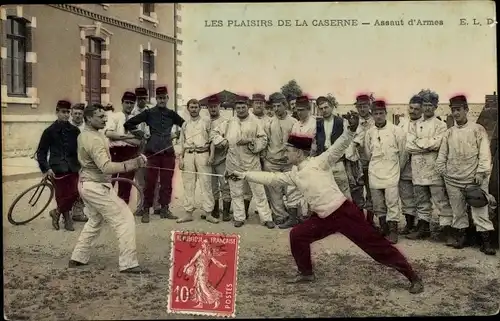 Ak Les Plaisirs de la Caserne, Assaut d'Armes, französische Soldaten beim Fechten