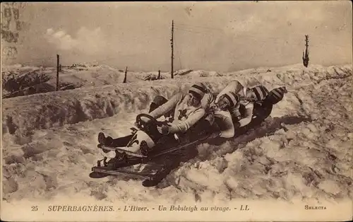 Ak Superbagnères Luchon Haute Garonne, L'Hiver, un Bobsleigh au virage