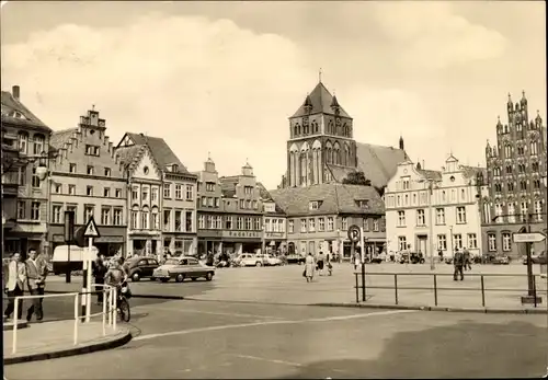 Foto Ak Hansestadt Greifswald, Platz der Freundschaft