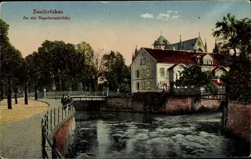 Ak Zweibrücken in Rheinland Pfalz, Partei bei der Napoleonbrücke