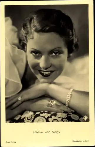 Ak Schauspieler Käthe von Nagy, Portrait mit Kette und Ringen