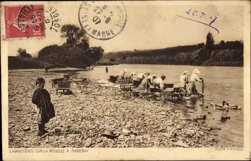 Ak Aingeray Meurthe et Moselle, Lavandieres sur la Moselle