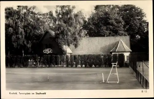 Ak Krefeld am Niederrhein, Tennisplatz im Stadtwald