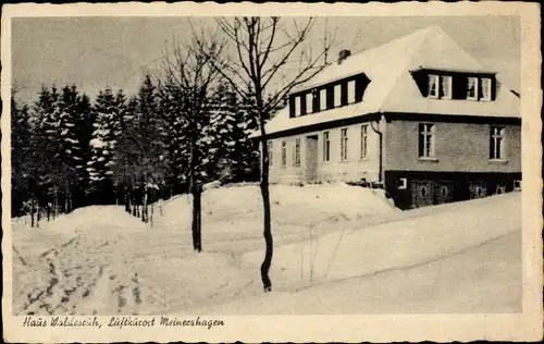 Ak Kropplenberg Meinerzhagen im Sauerland, Haus Waldesruh, Winteransicht