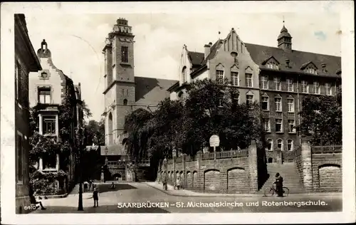 Ak Saarbrücken im Saarland, St. Michaelskirche und Rotenbergschule