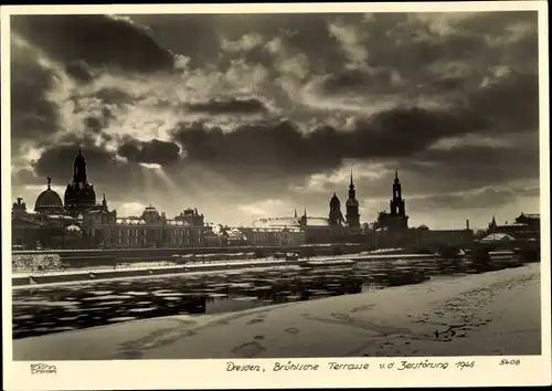 Ak Dresden, Frauenkirche und Brühl'sche Terrasse, vor der Zerstörung 1945, Walter Hahn 5408