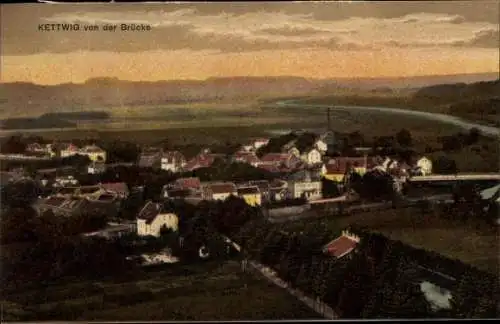 Ak Kettwig Essen im Ruhrgebiet, Blick auf den Ort von der Brücke aus