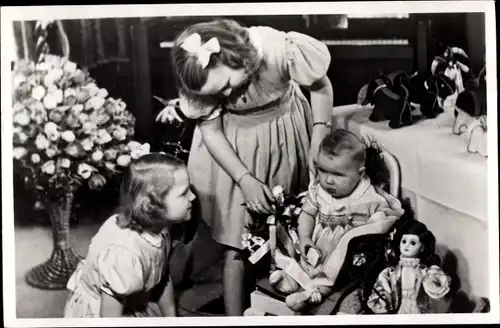 Ak Soestdijk Utrecht, Erster Geburtstag von Prinzessin Marijke der Niederlande 1948, Beatrix