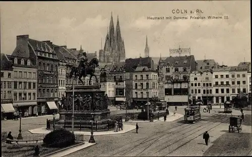 Ak Köln am Rhein, Heumarkt, Denkmal, Straßenbahnen, Kirchturm