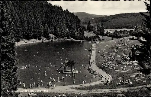 Ak Brilon Sauerland, Schwimmbad, Wald