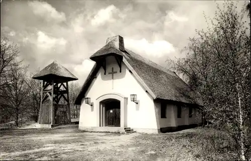 Ak Berlin Spandau Kladow Groß Glienicke, Schilfdachkapelle Zum Guten Hirten