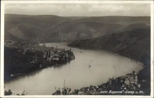 Ak Boppard - Camp am Rhein, Luftbild vom Rhein, Ort, Berge