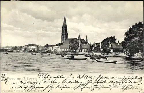 Ak Schleswig, Dom vom Kloster gesehen, Boote