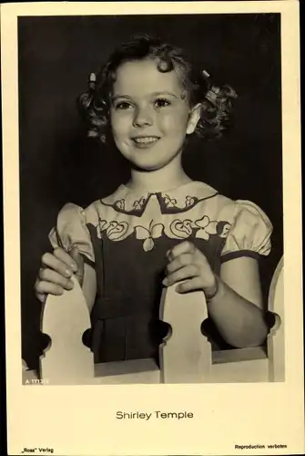 Ak Schauspielerin Shirley Temple, Portrait, Ross