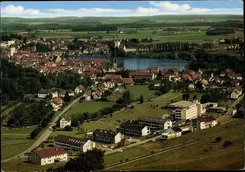 Ak Bad Waldsee in Oberschwaben Württemberg, Luftaufnahme, Fluss, Häuser