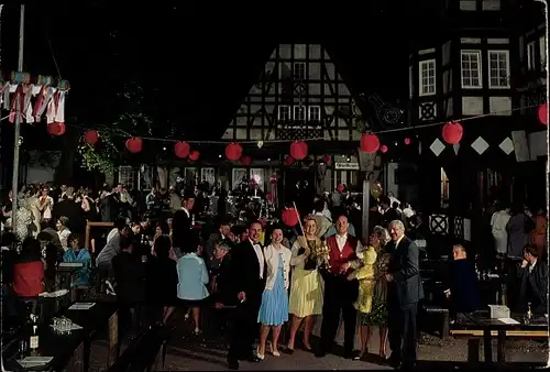 Ak Koblenz am Rhein, Weindorf Koblenz, feiernde Gäste