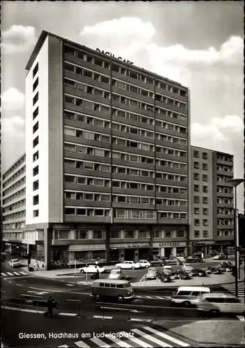 Ak Gießen an der Lahn Hessen, Hochhaus am Ludwigsplatz