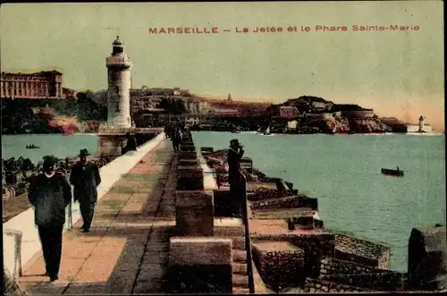 Ak Marseille Bouches du Rhône, La Jetee et le Phare Sainte Marie