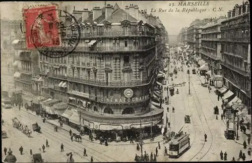 Ak Marseille Bouches du Rhône, La Rue de la Republique, Kino