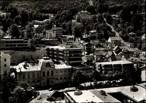 Ak Bad Wildbad im Schwarzwald, Blick auf den Ort, Wohnhäuser