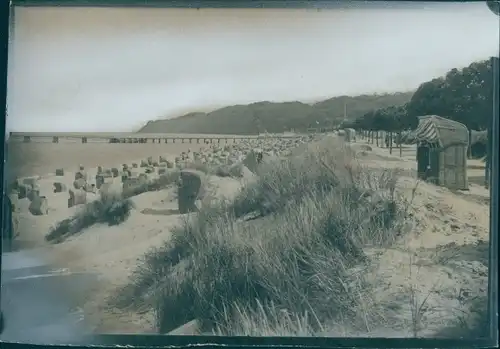 Foto Ostseebad Göhren auf Rügen, Strand, Promenade, Dünen