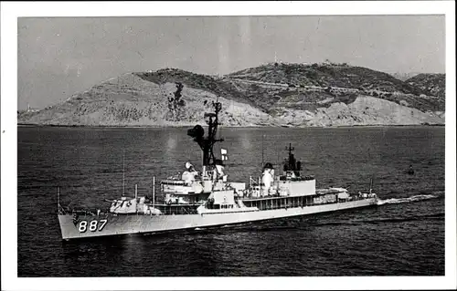 Foto US Amerikanisches Kriegsschiff, USS Brinkley Bass, DD 887, Zerstörer