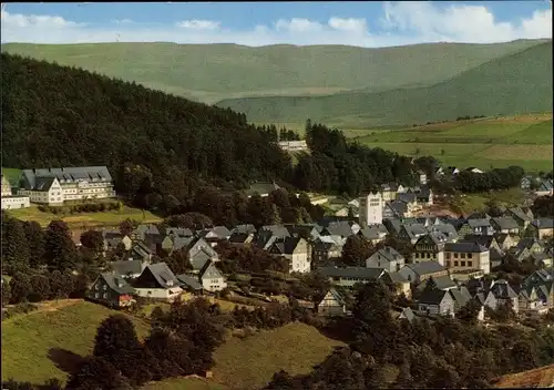Ak Bad Fredeburg Schmallenberg im Sauerland, Panorama vom Ort