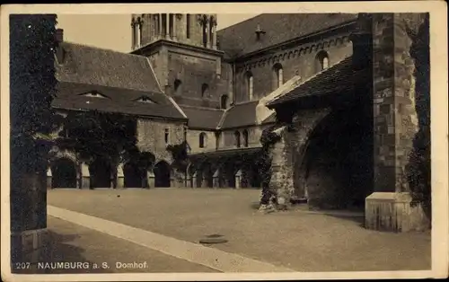 Ak Naumburg an der Saale, Domhof