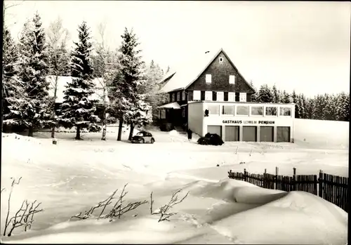 Ak Escheck Schönwald im Schwarzwald, Gasthaus Pension Löwen, Winteransicht