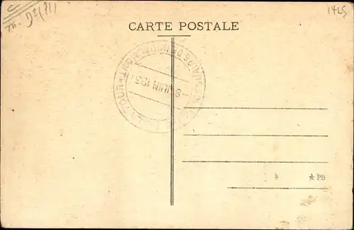 Ak Douaumont Lothringen Meuse, Le Bourdon de la Tour de l'Ossuaire Louise Anne Charlotte