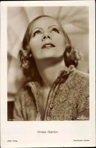 Ak Schauspielerin Greta Garbo, Portrait, Ross 5717/2, MGM